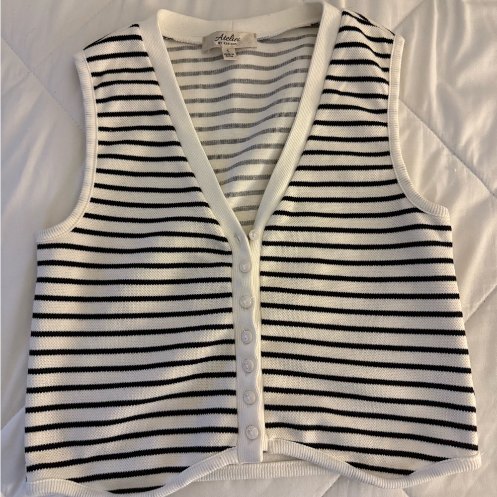 Black and White Striped Buttoned Up Top